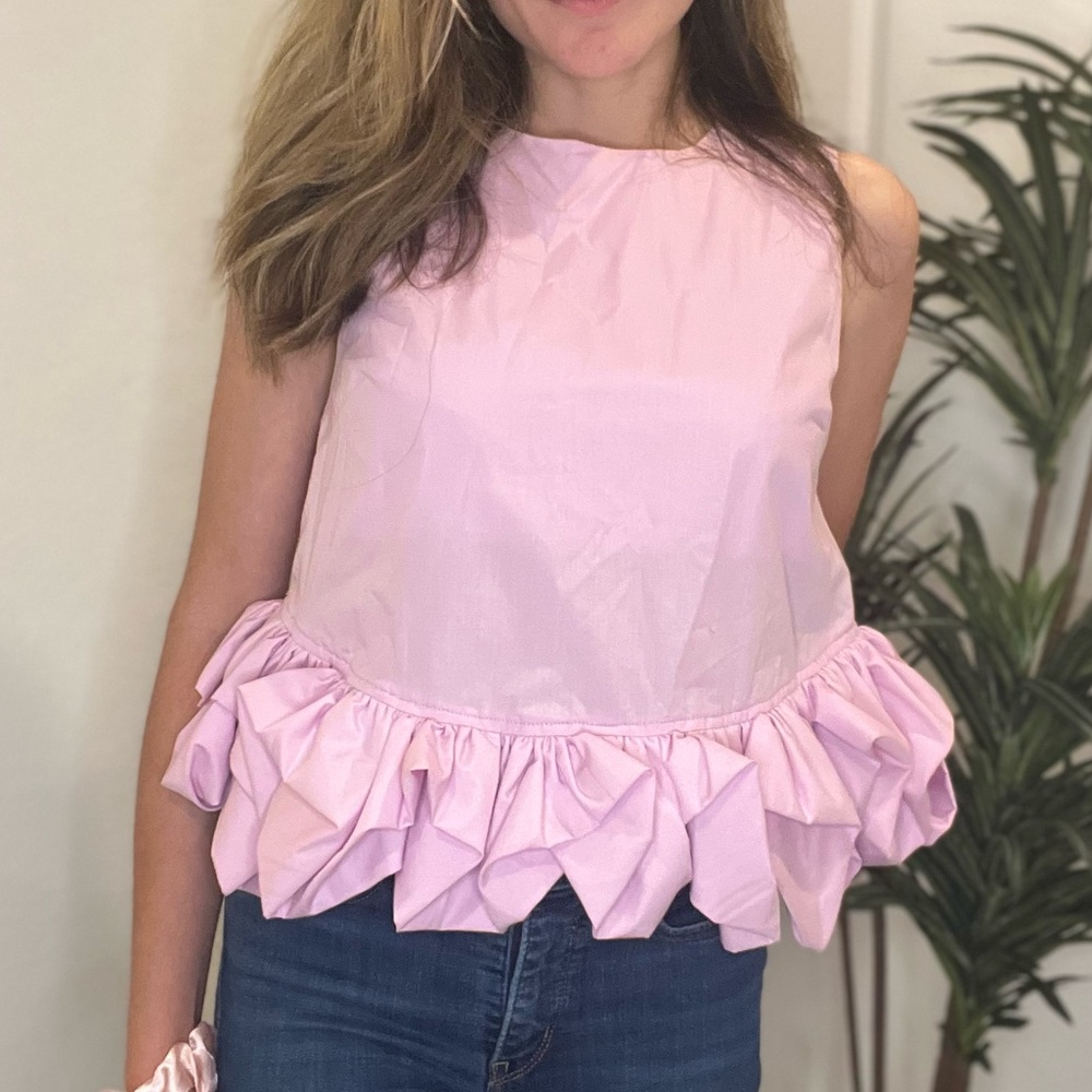 NWT ENTRO | Pink Cropped Blouse with Ruffle Detail